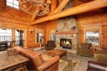 Minnie`s Cabin - Entertainment and Common Area - Settler`s Creek Townhomes